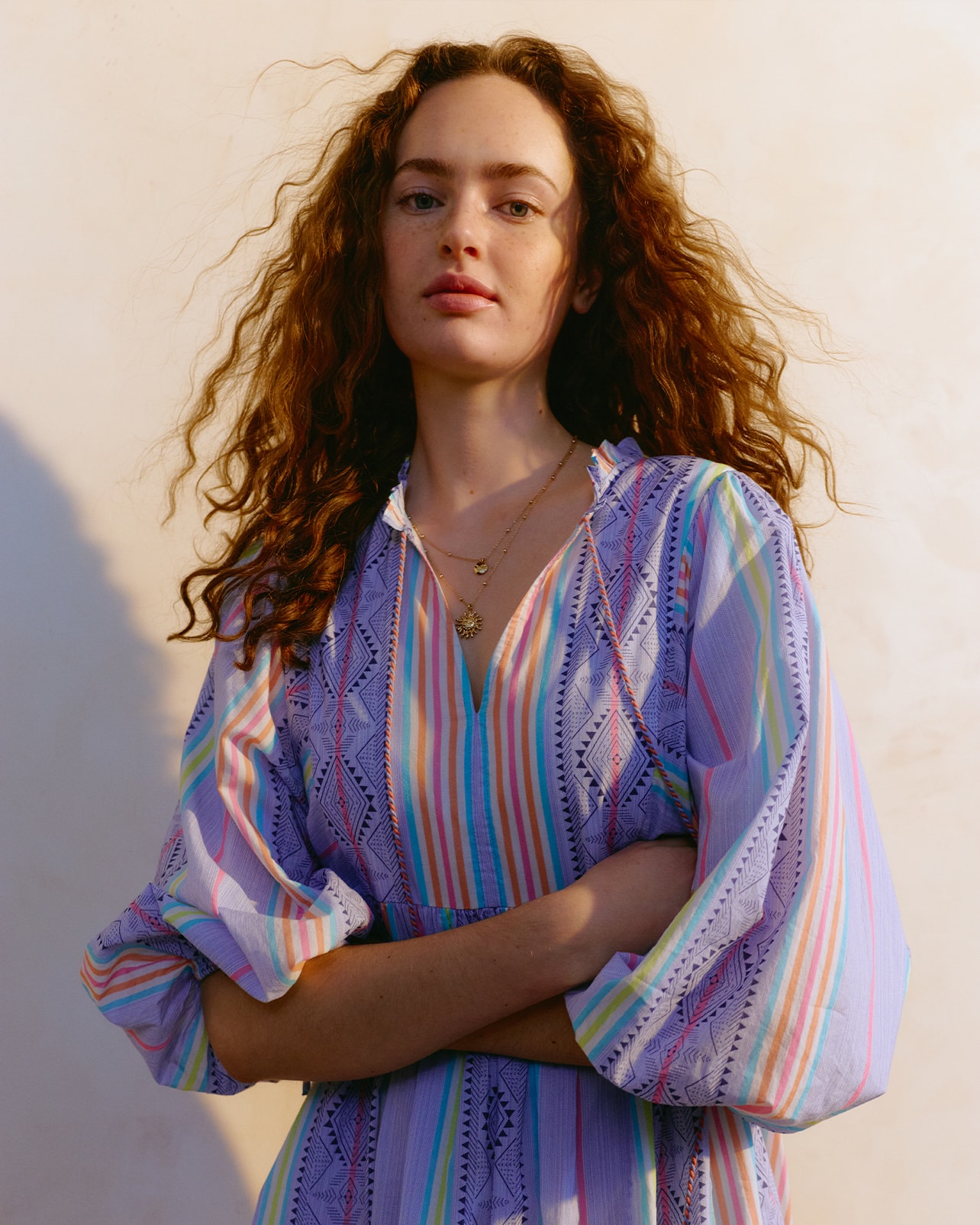 https://a.storyblok.com/f/301127/1284x1605/8b56c2a11d/heromobildress.jpg