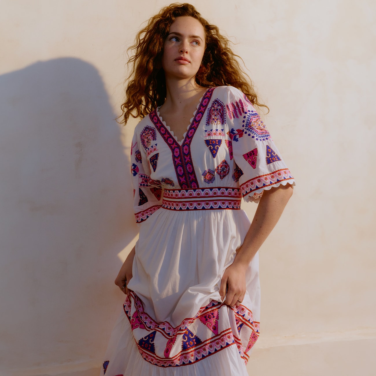 https://a.storyblok.com/f/301127/1300x1300/0d71865989/sommarklanningboho.jpg