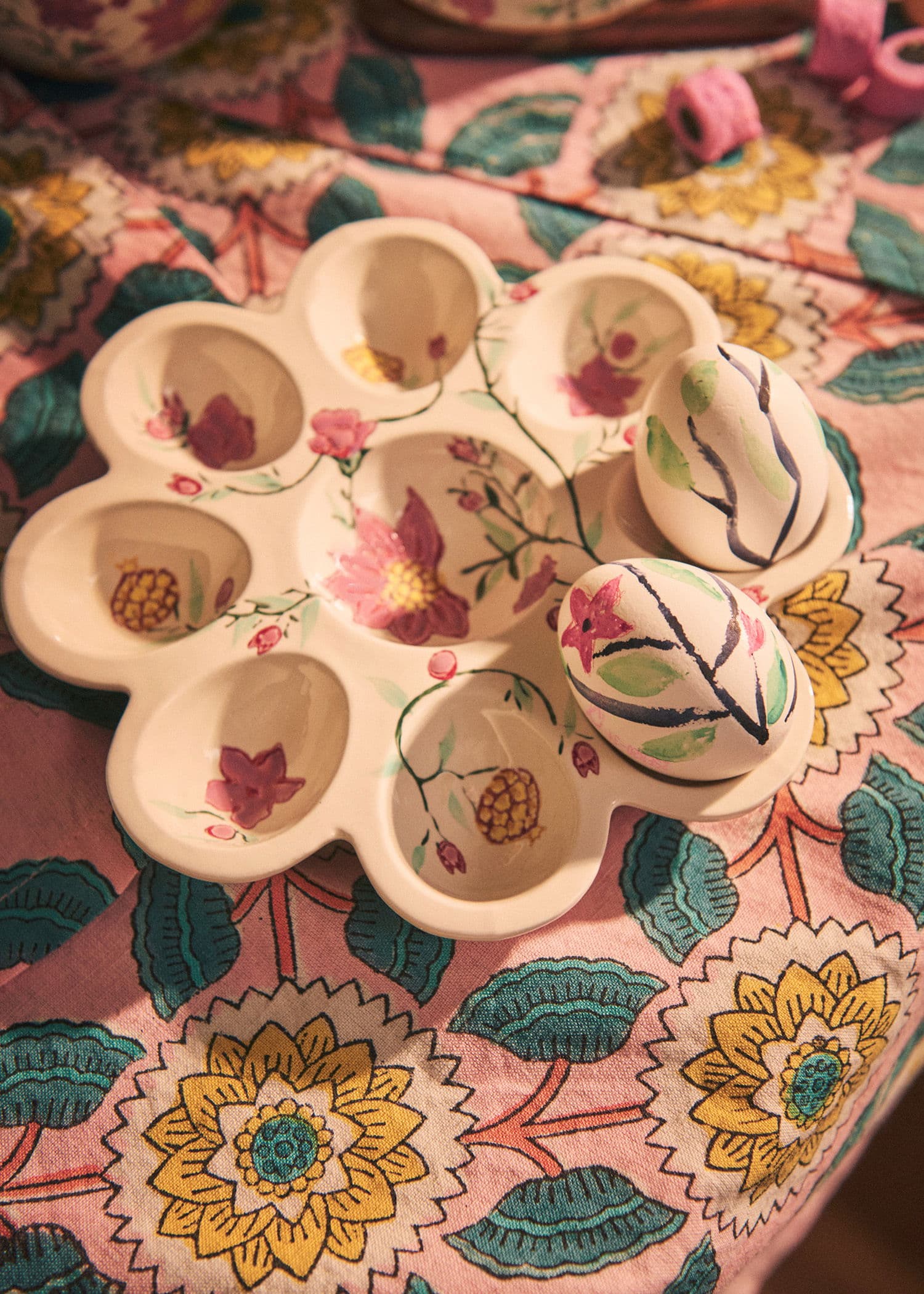 EGGPLATE Håndmalt eggtallerken - Rosa 1 - Indiska