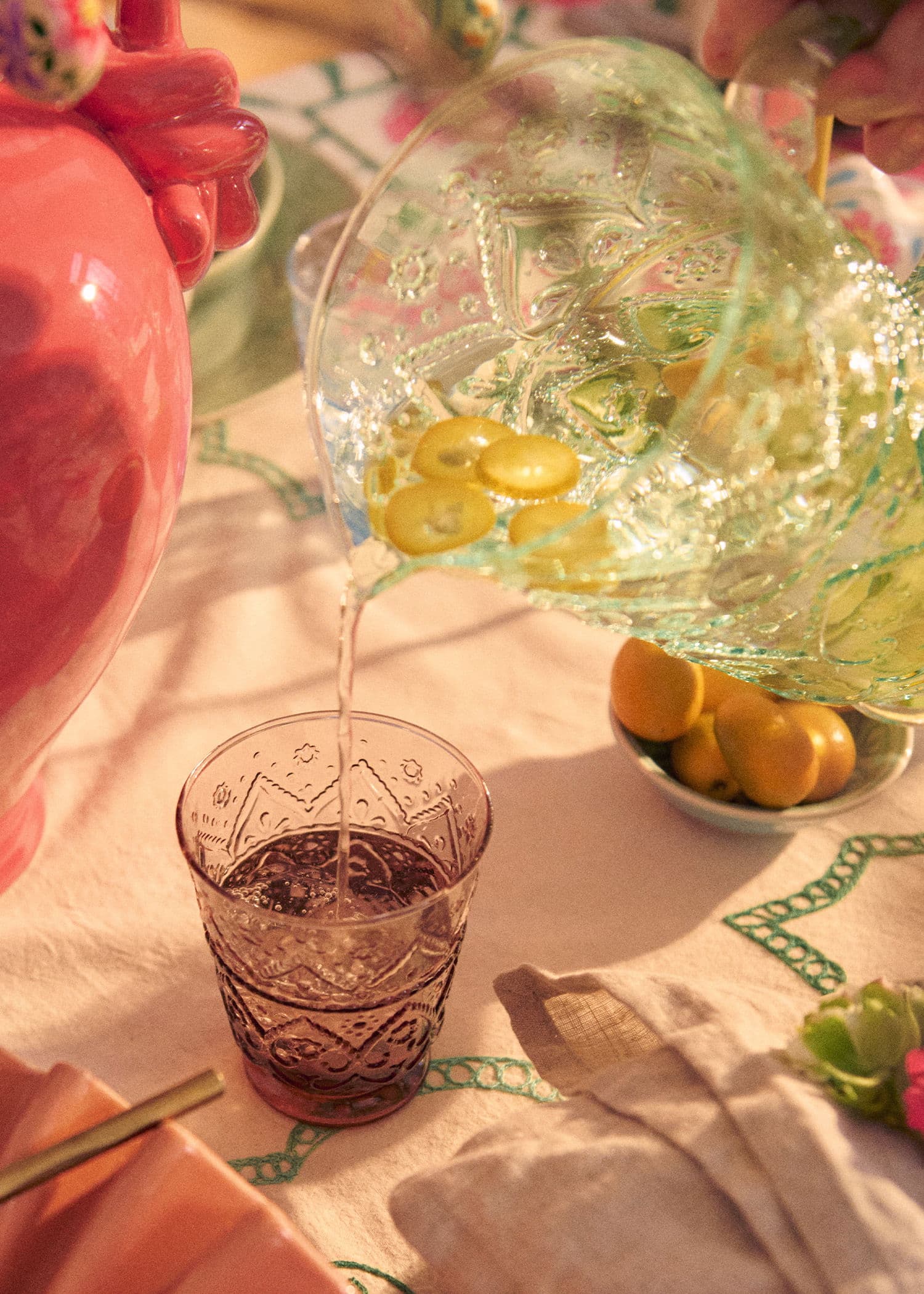 BOMBAY Munnblåst karaffel - Grønn 2 - Indiska