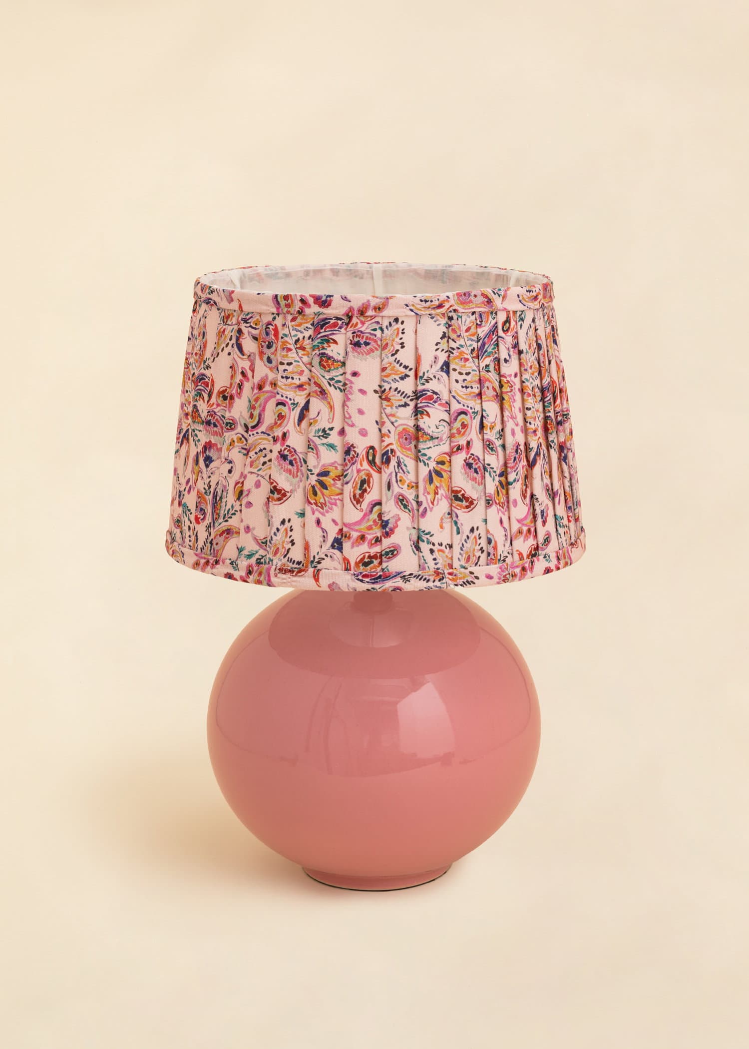 SOLA Bordlampe i steintøy - Rosa 1 - Indiska