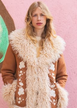 GILLIAN COAT - BROWN