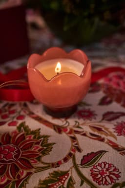 TULIP SCENTED CANDLE - PINK CACTUS FLOWER