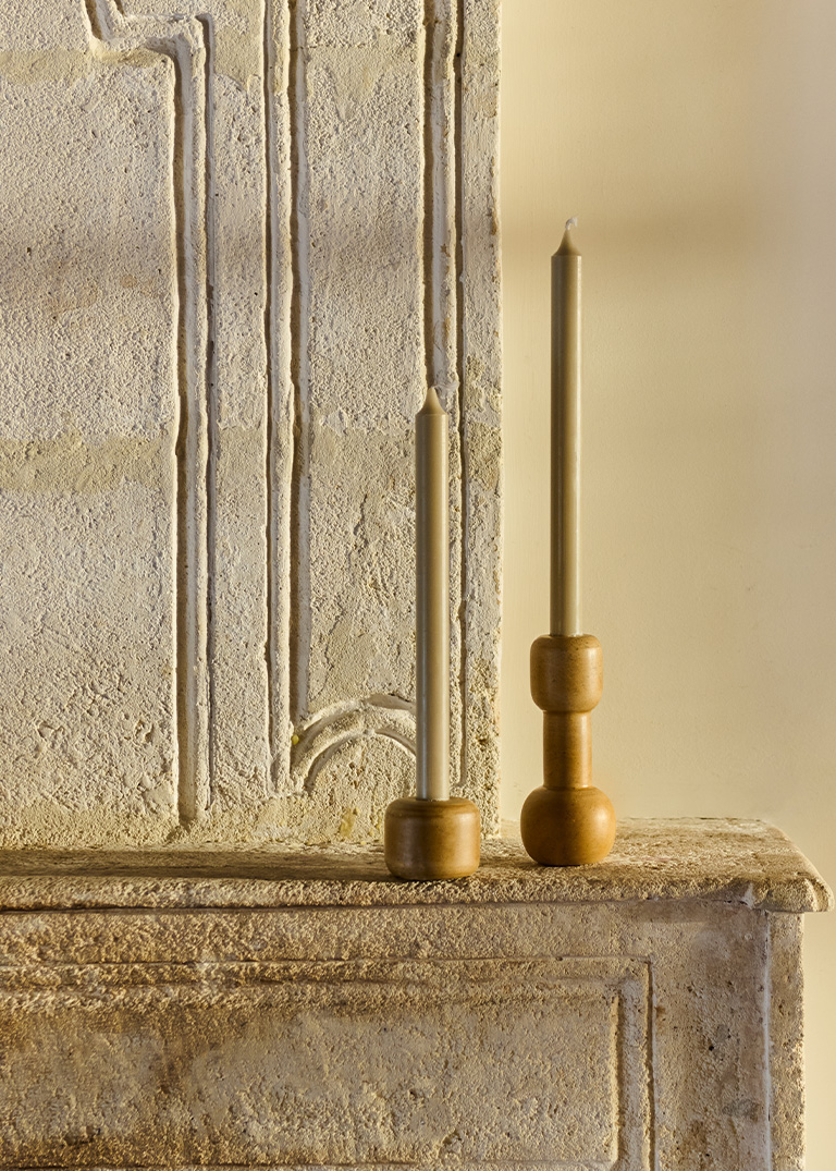 Decorative marble candle holder thumbnail 0