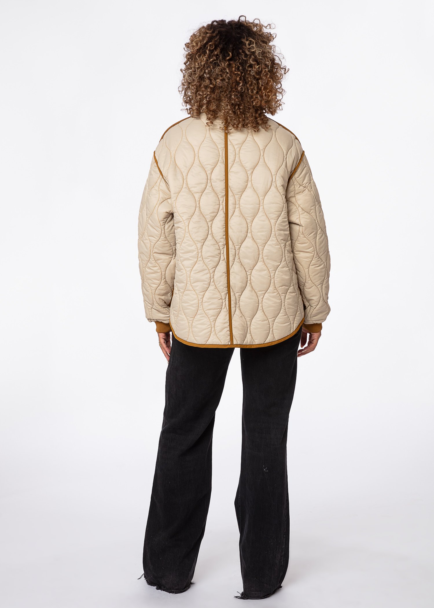 Quilted reversible jacket thumbnail 9