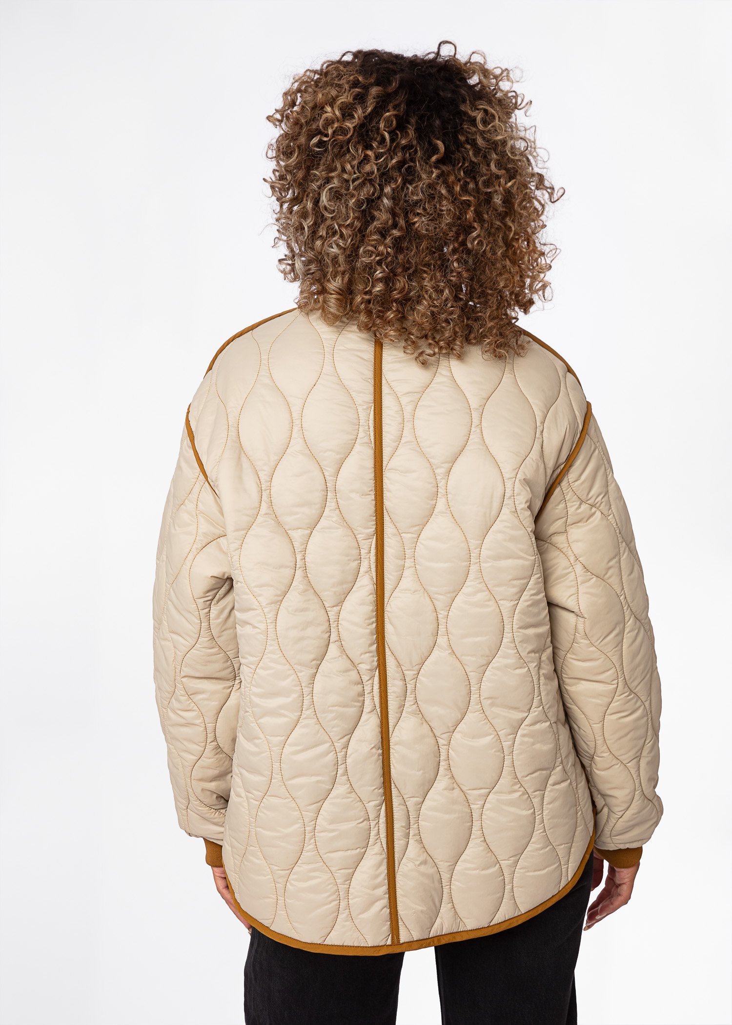 Quilted reversible jacket thumbnail 3