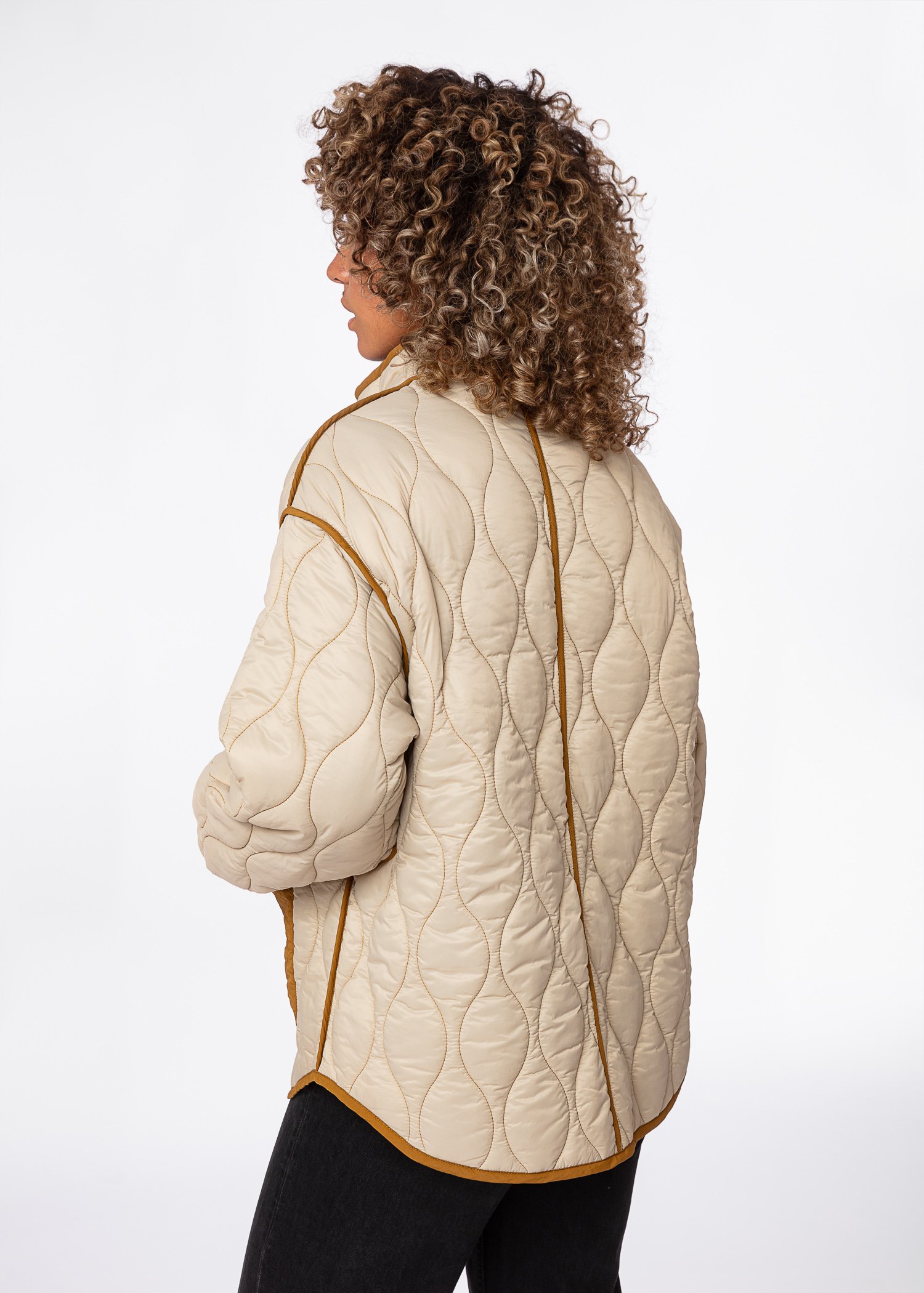 Quilted reversible jacket thumbnail 7