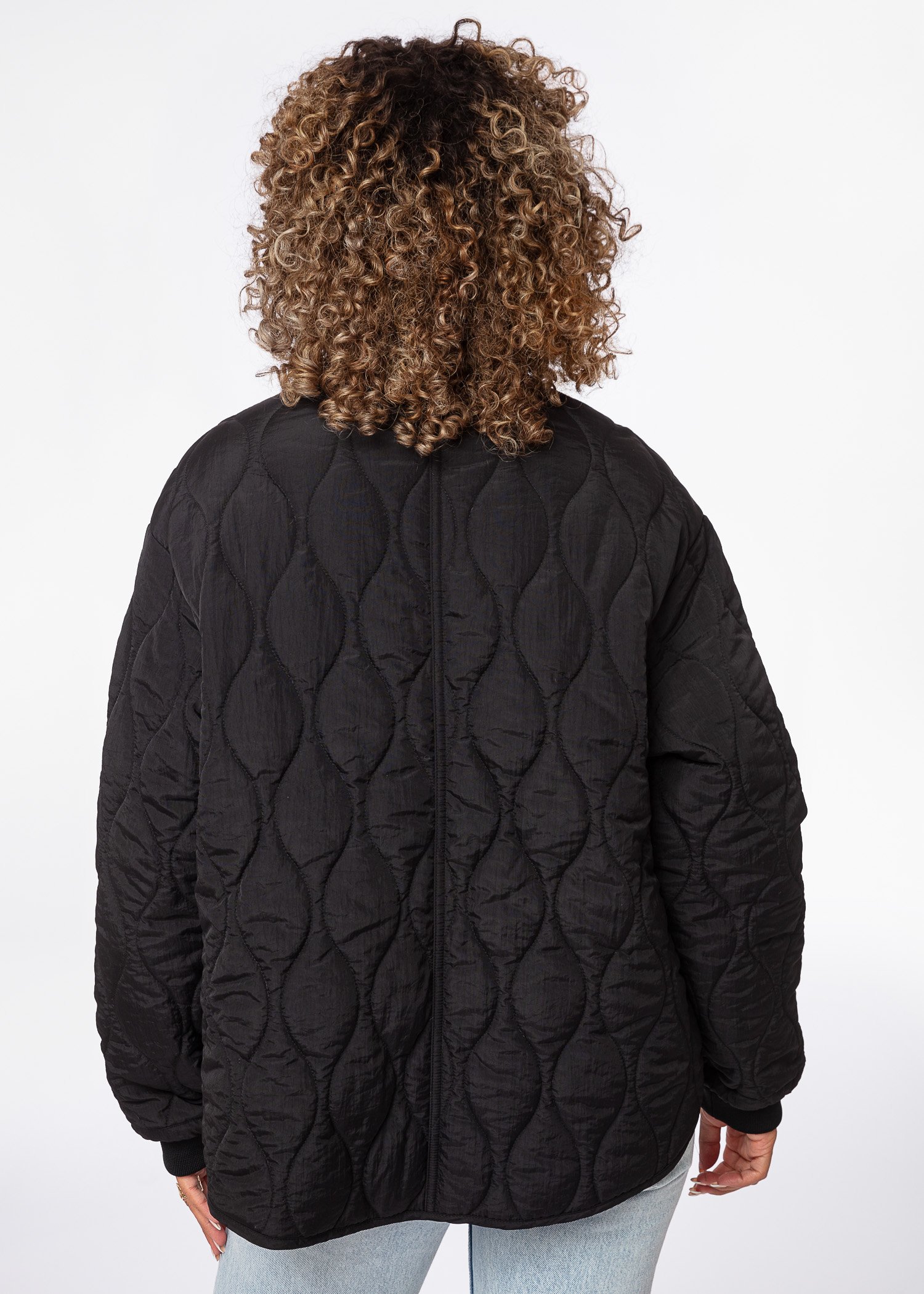 Quilted reversible jacket thumbnail 11