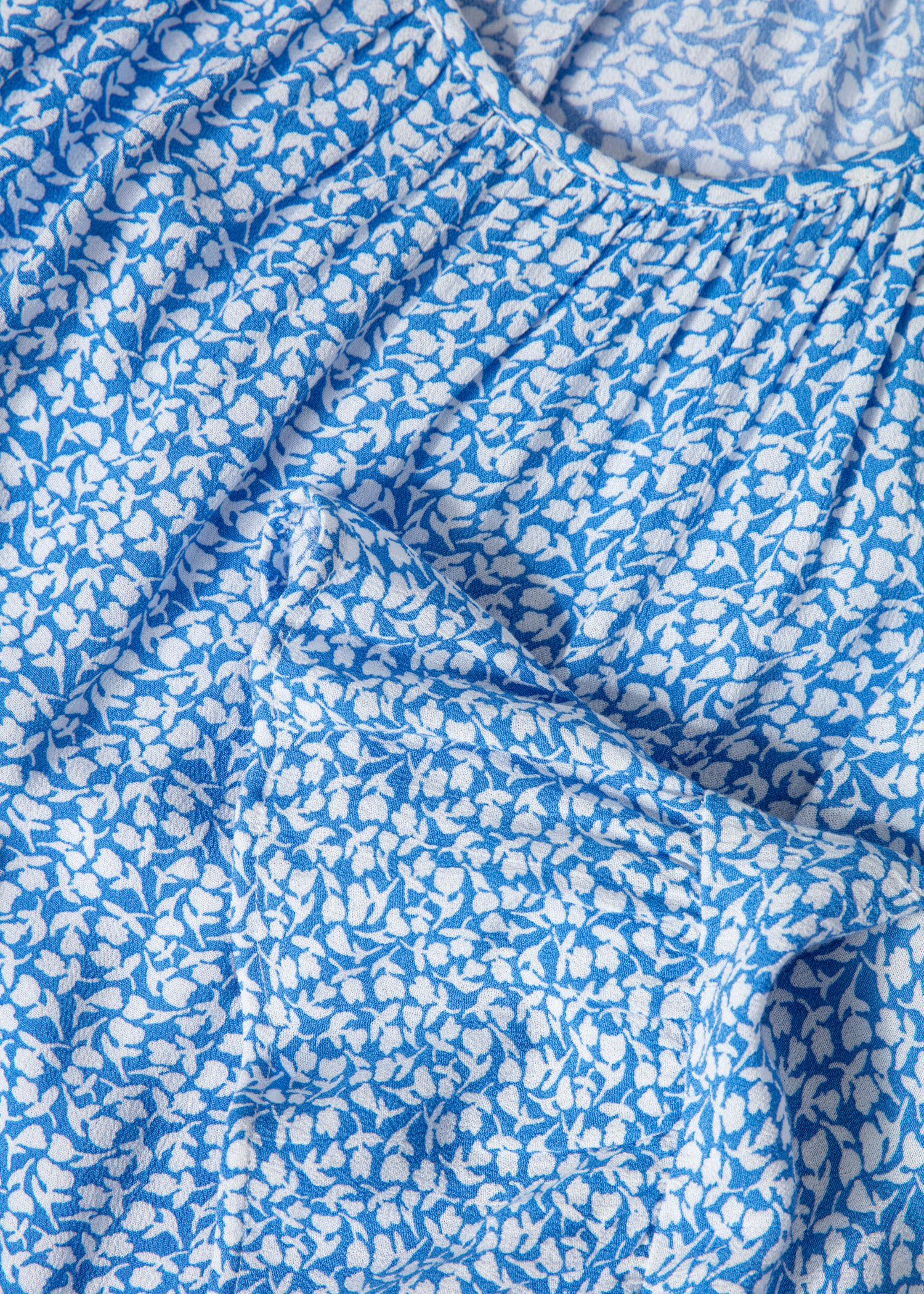 Sininen kuvioitu pusero thumbnail 5
