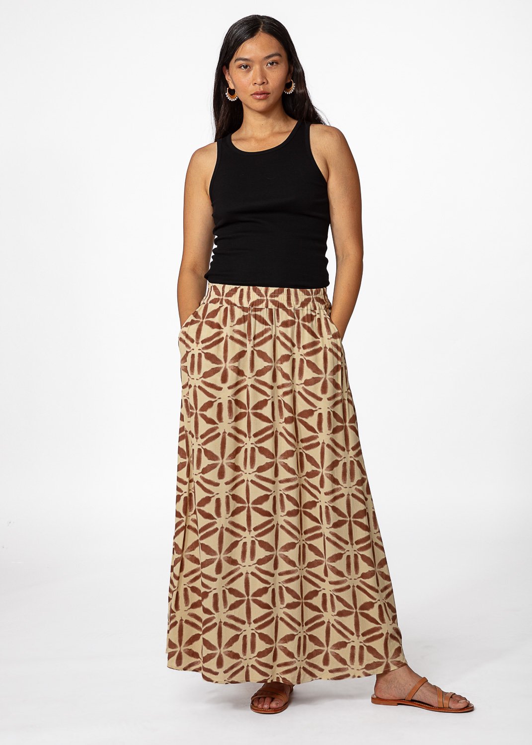 Patterned maxi skirt