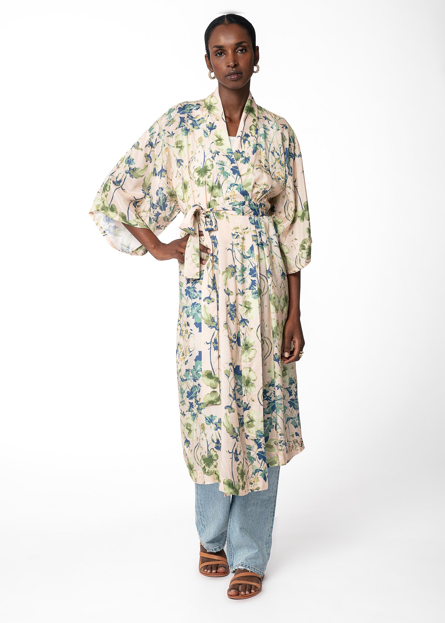 Lang, mønstret kimono