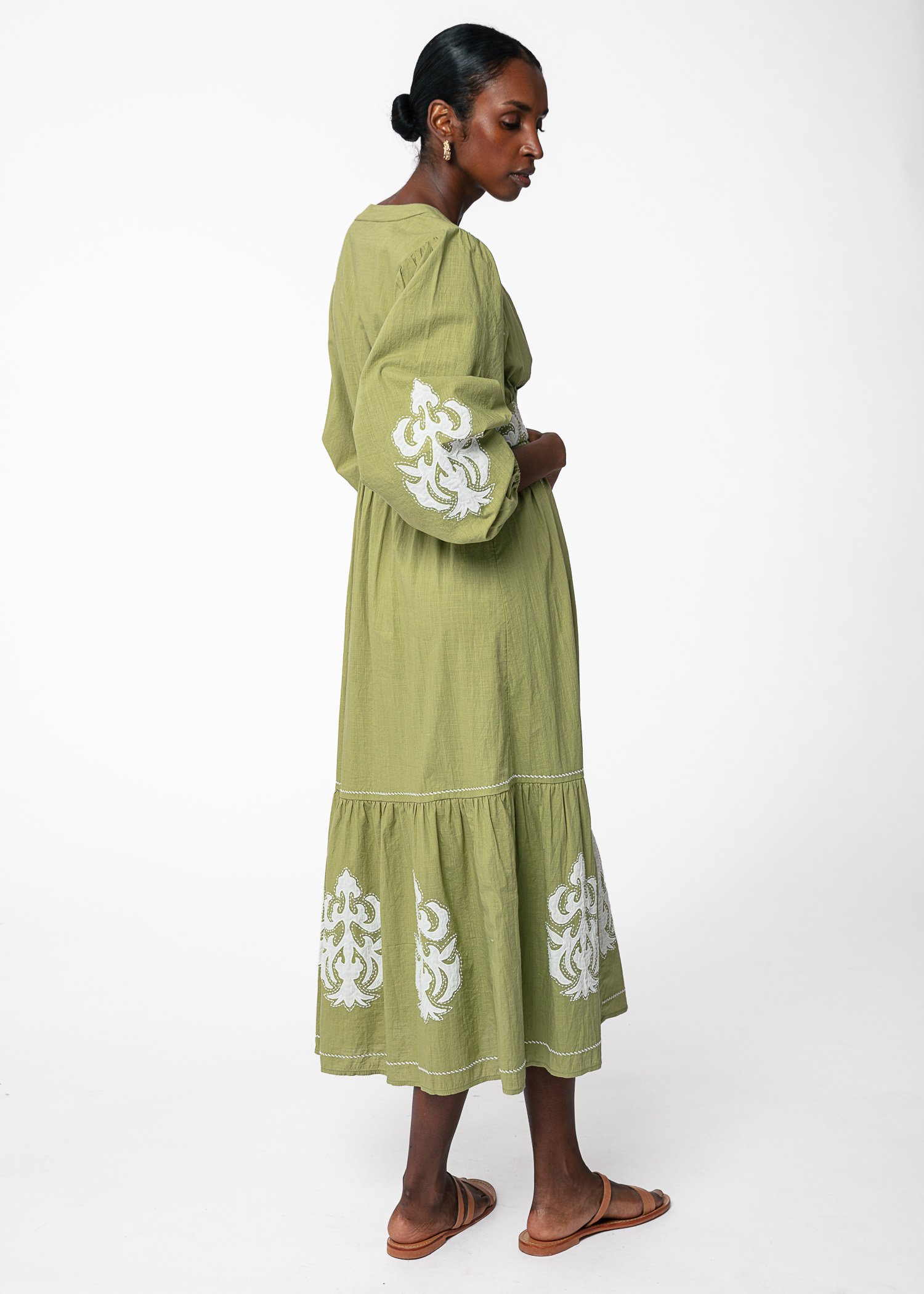 Green embroidered long dress thumbnail 2