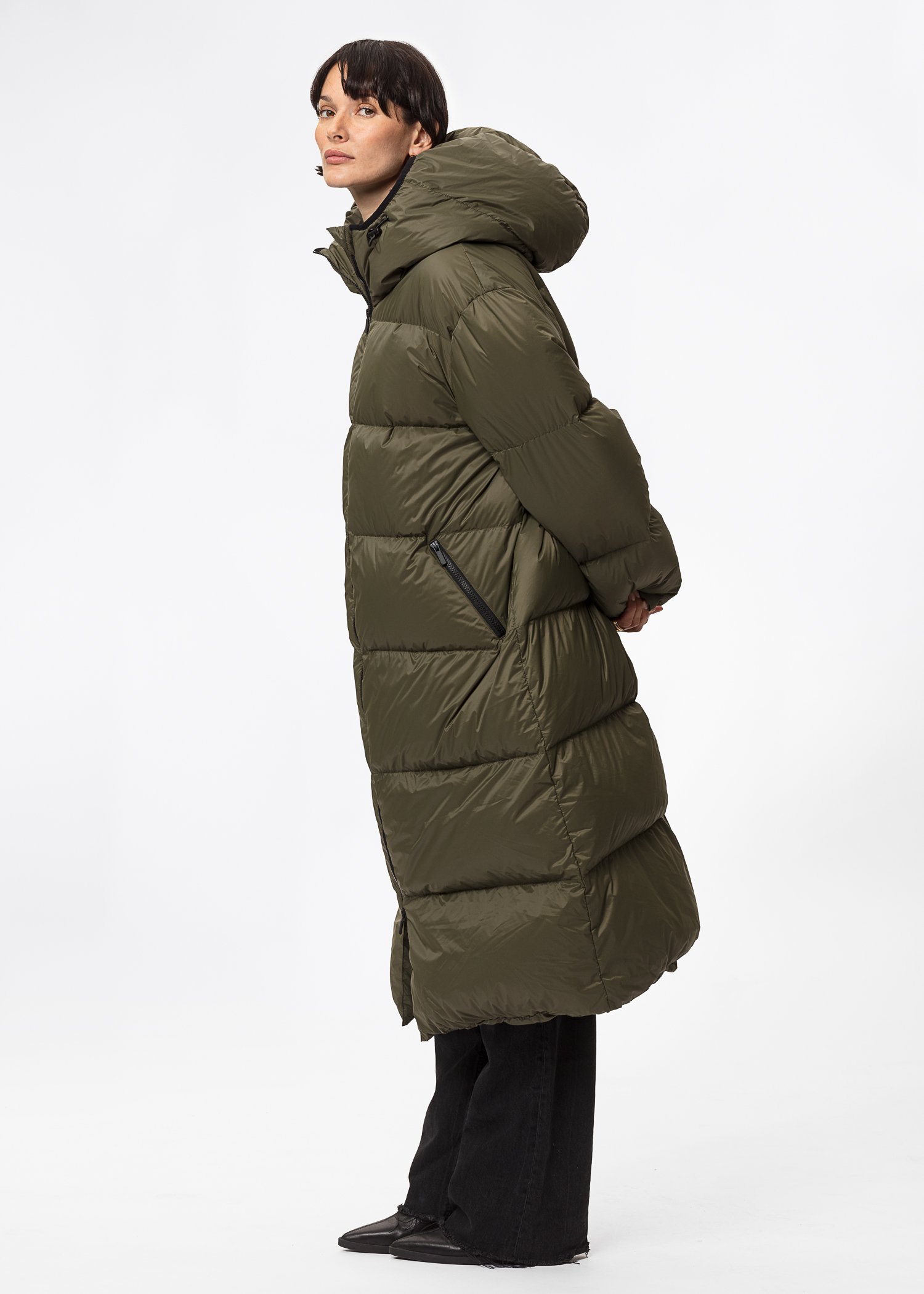 Long down coat thumbnail 5