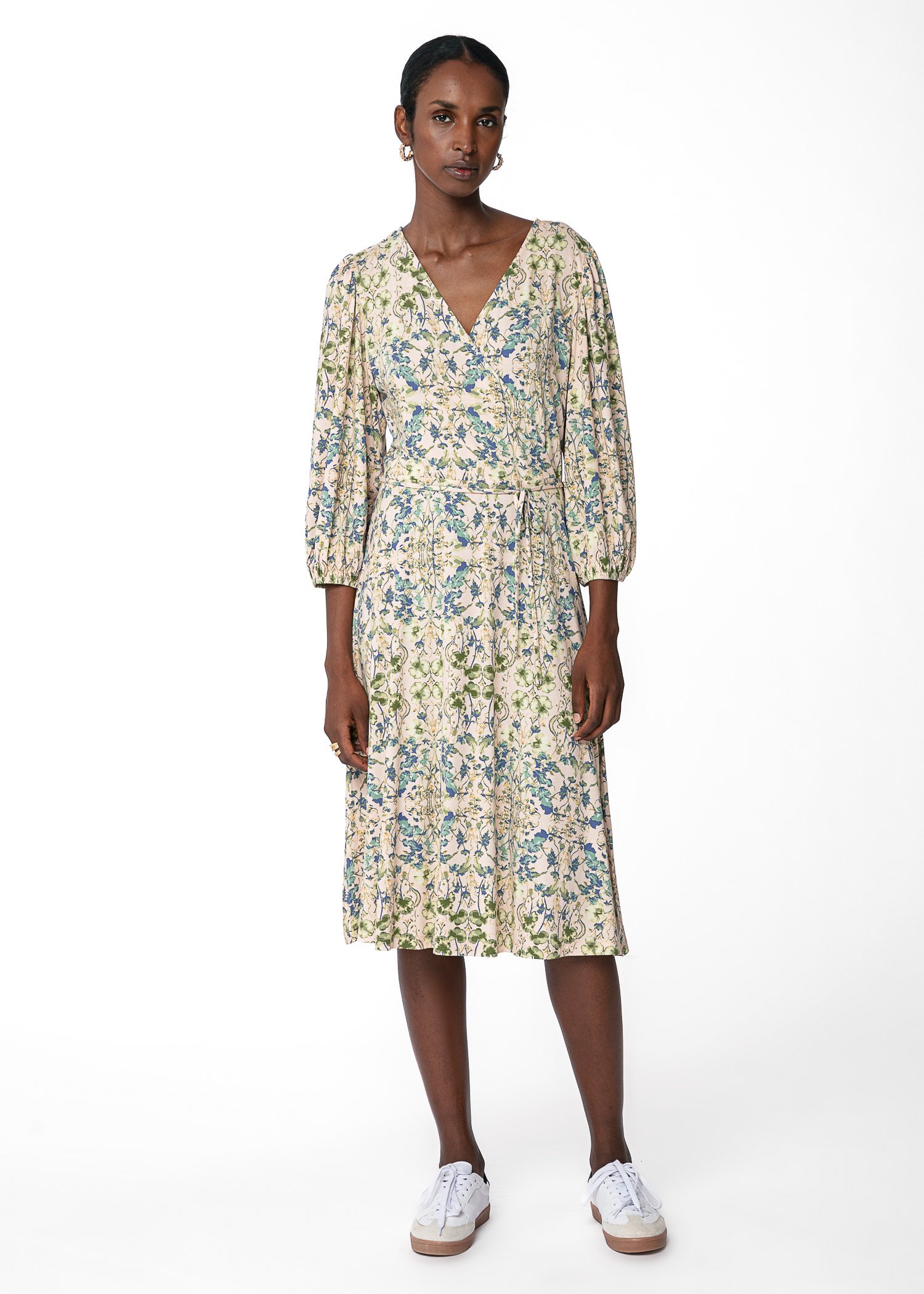 Patterned wrap dress thumbnail 3