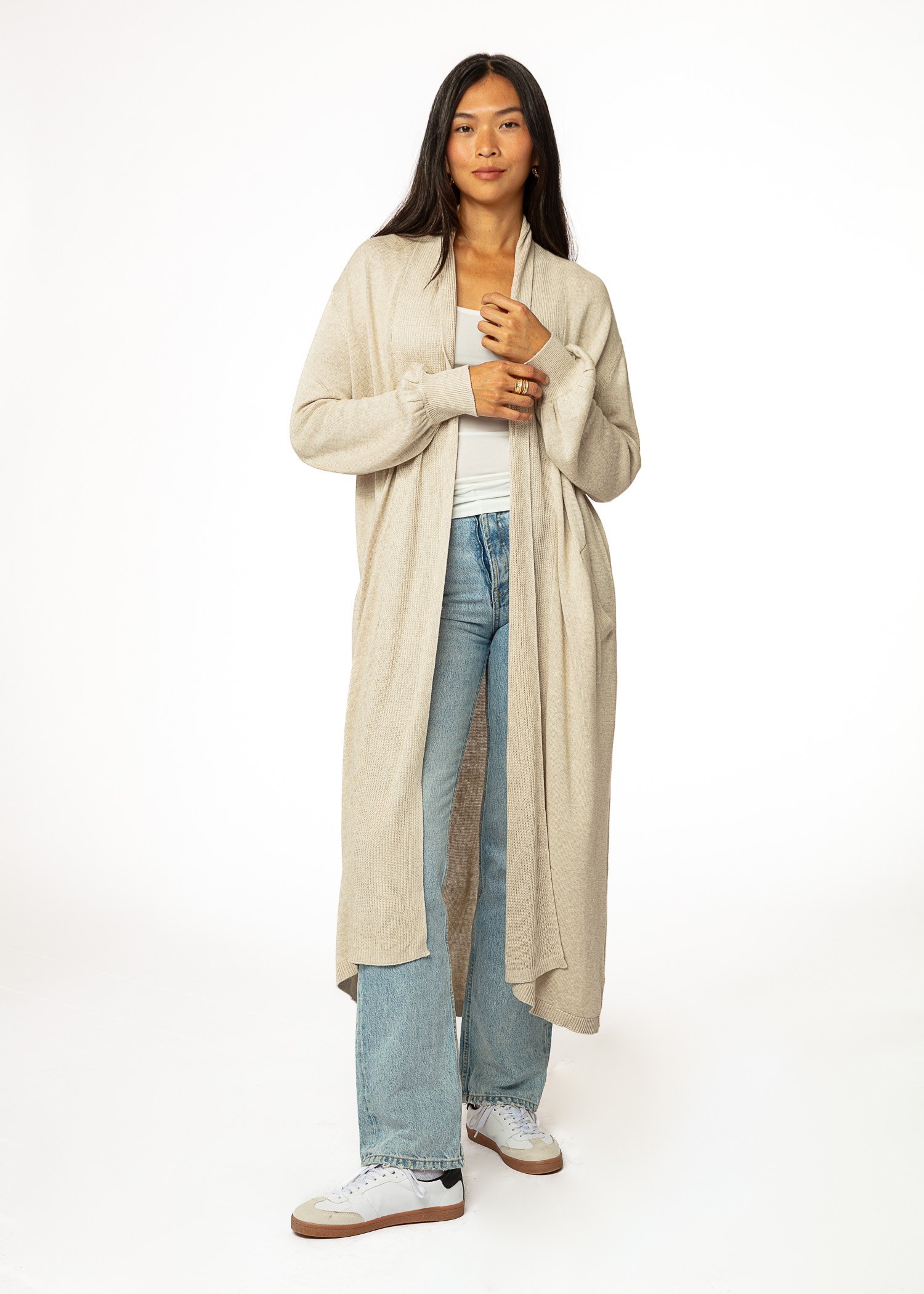 Long knitted cardigan thumbnail 3