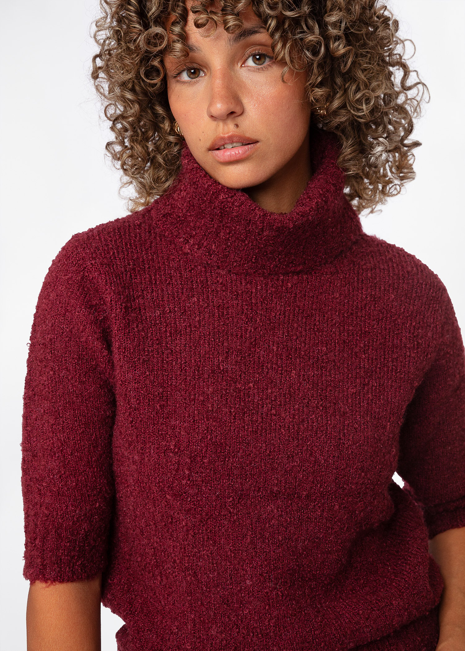 Red knitted top with collar thumbnail 3