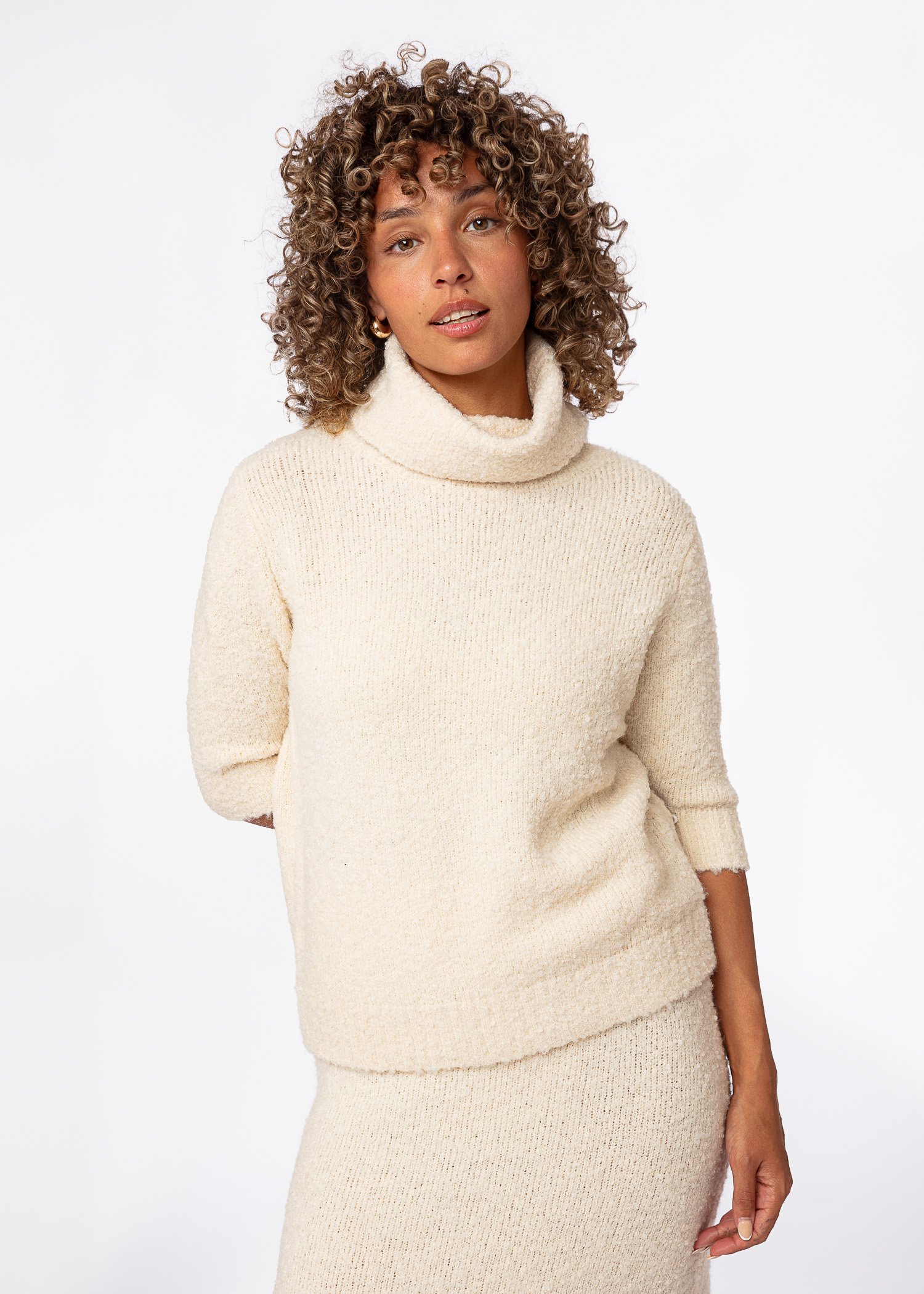 White knitted top with collar thumbnail 0