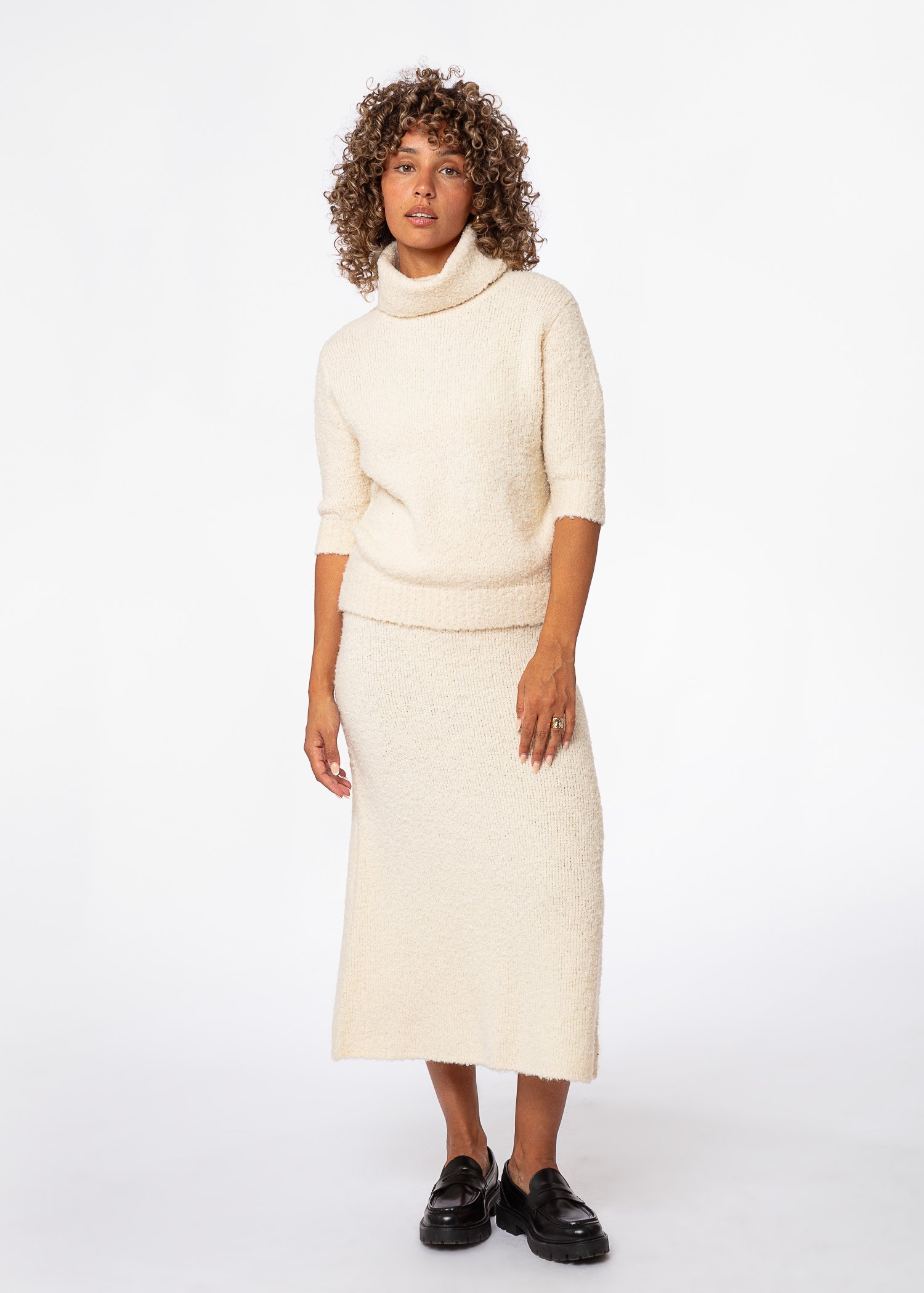 White knitted midi skirt thumbnail 3