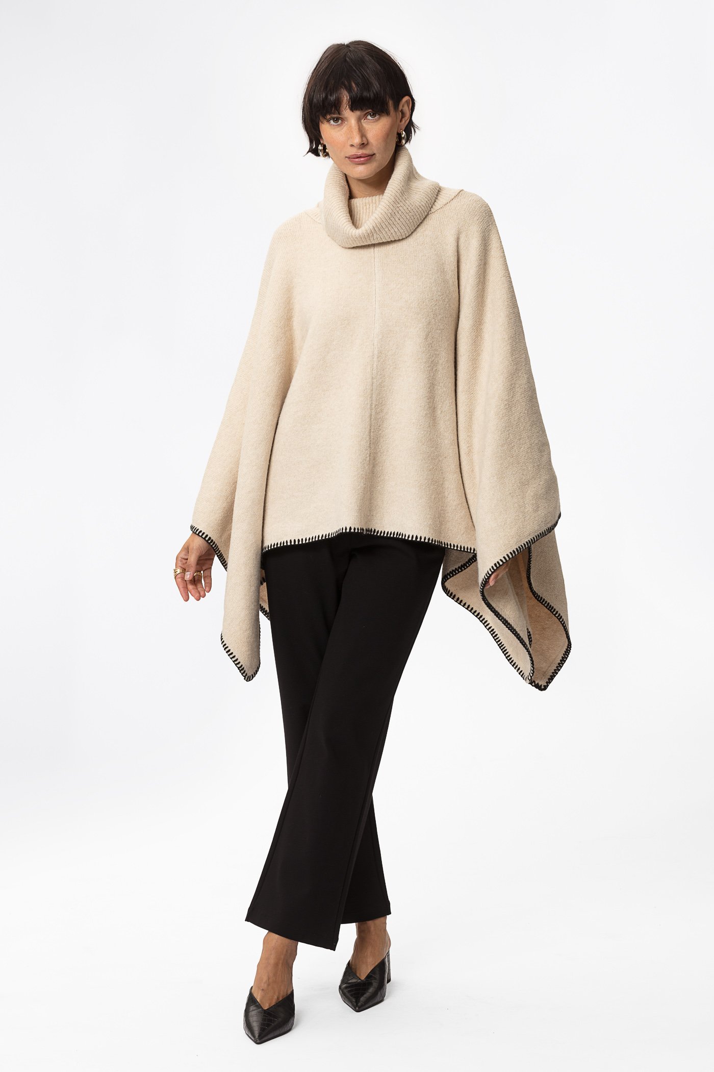 Beige poncho thumbnail 4