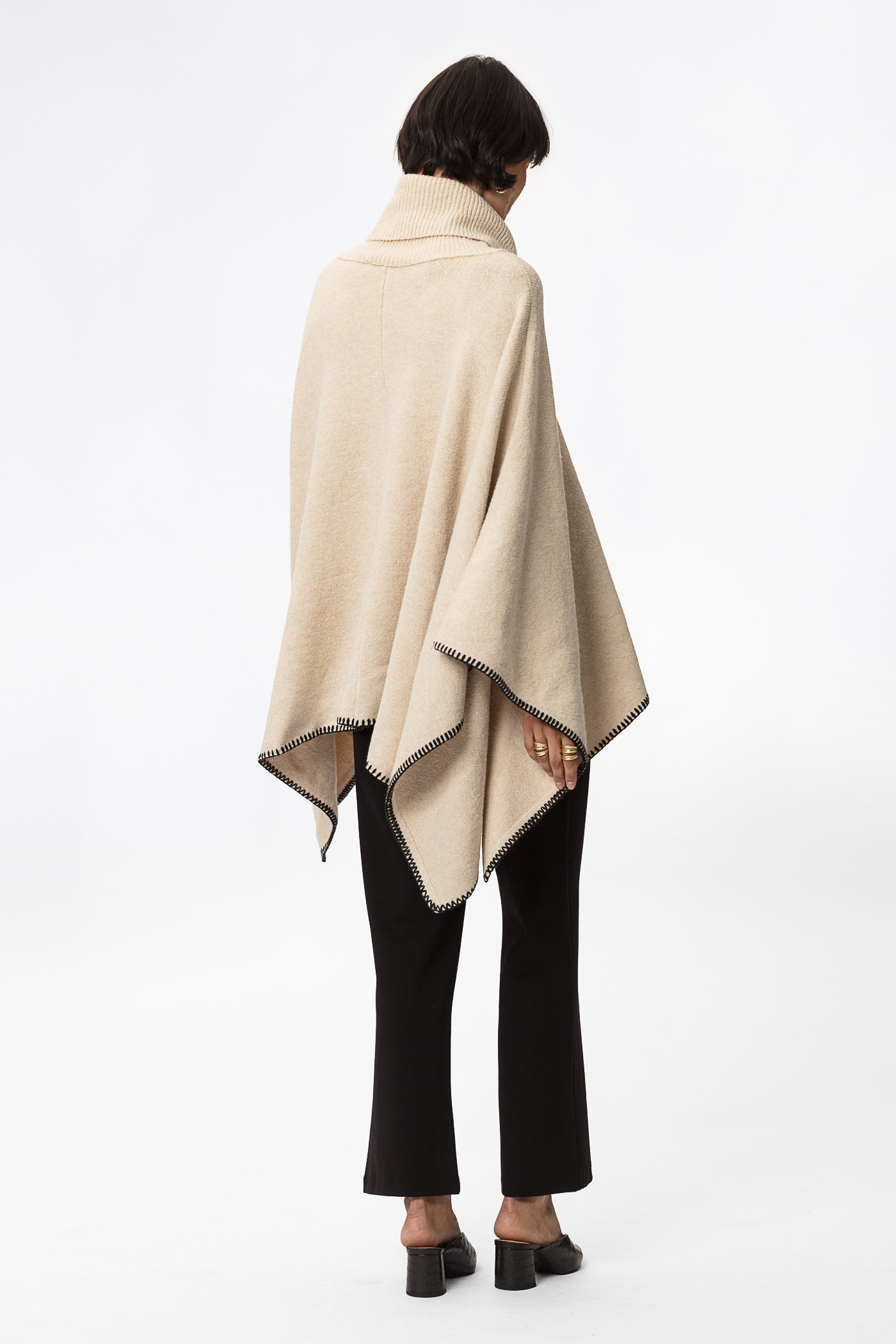 Beige poncho thumbnail 3