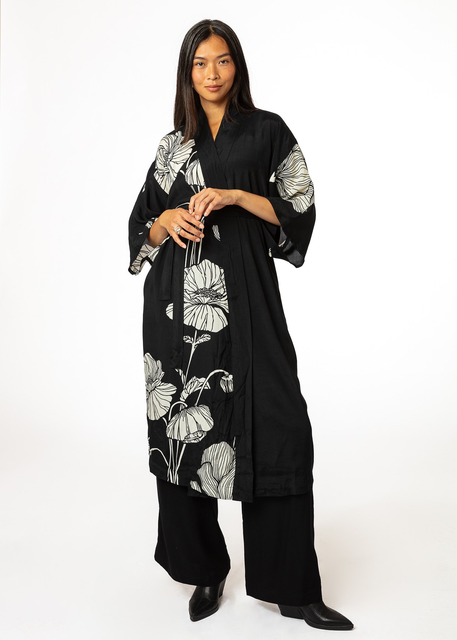 Mönstrad svart kimono