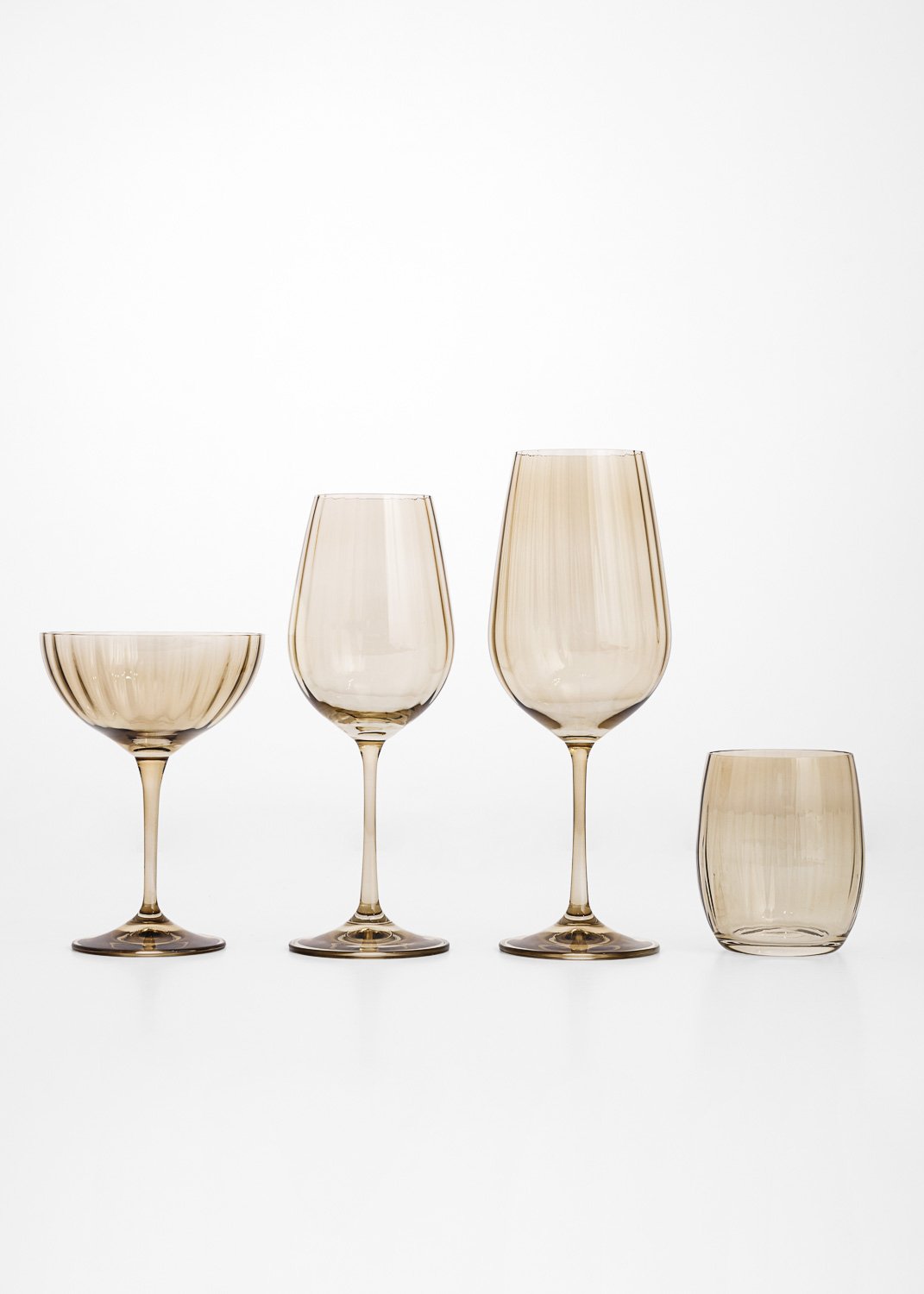 Wave texture champagne glass thumbnail 1