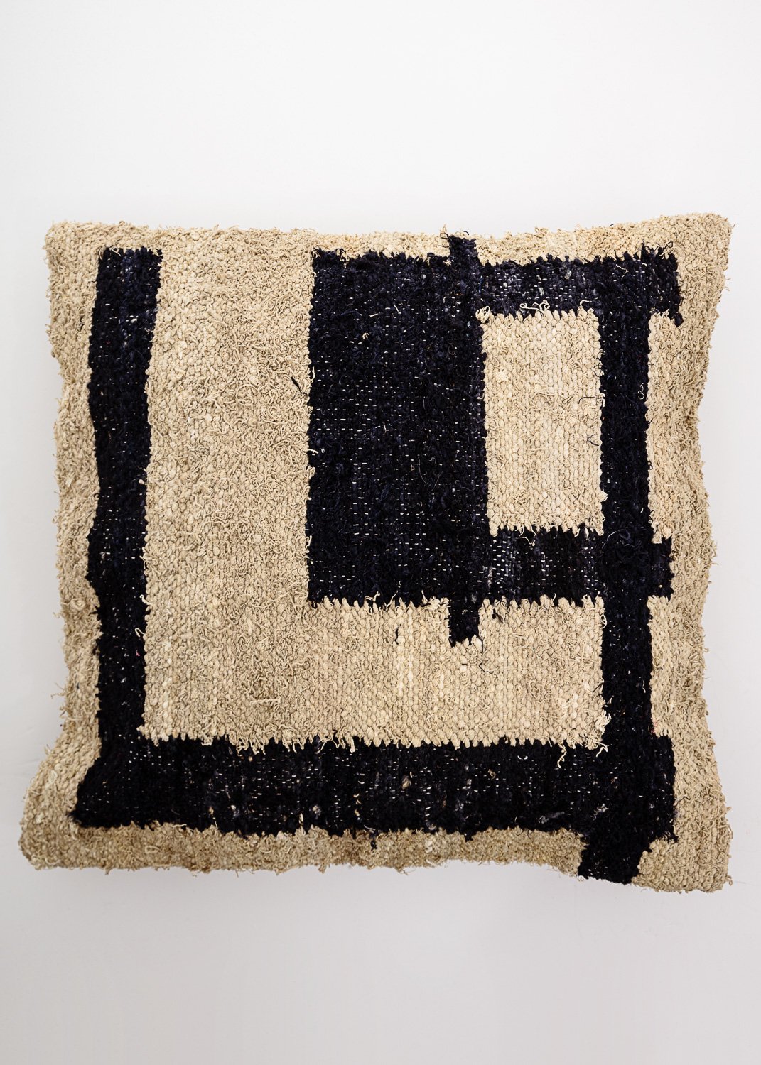 Cushion cover in cotton & silk