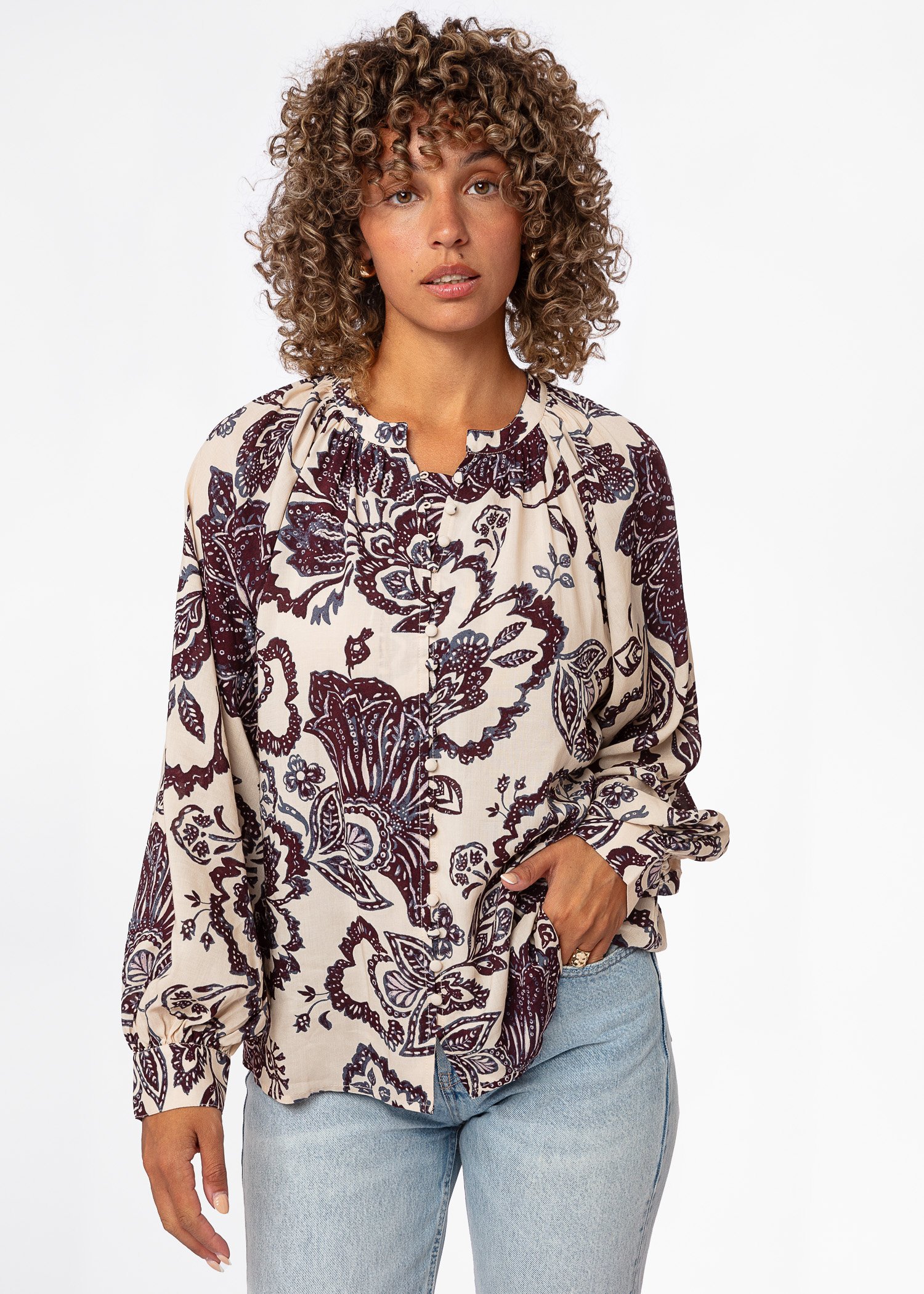 Patterned long sleeved blouse thumbnail 0