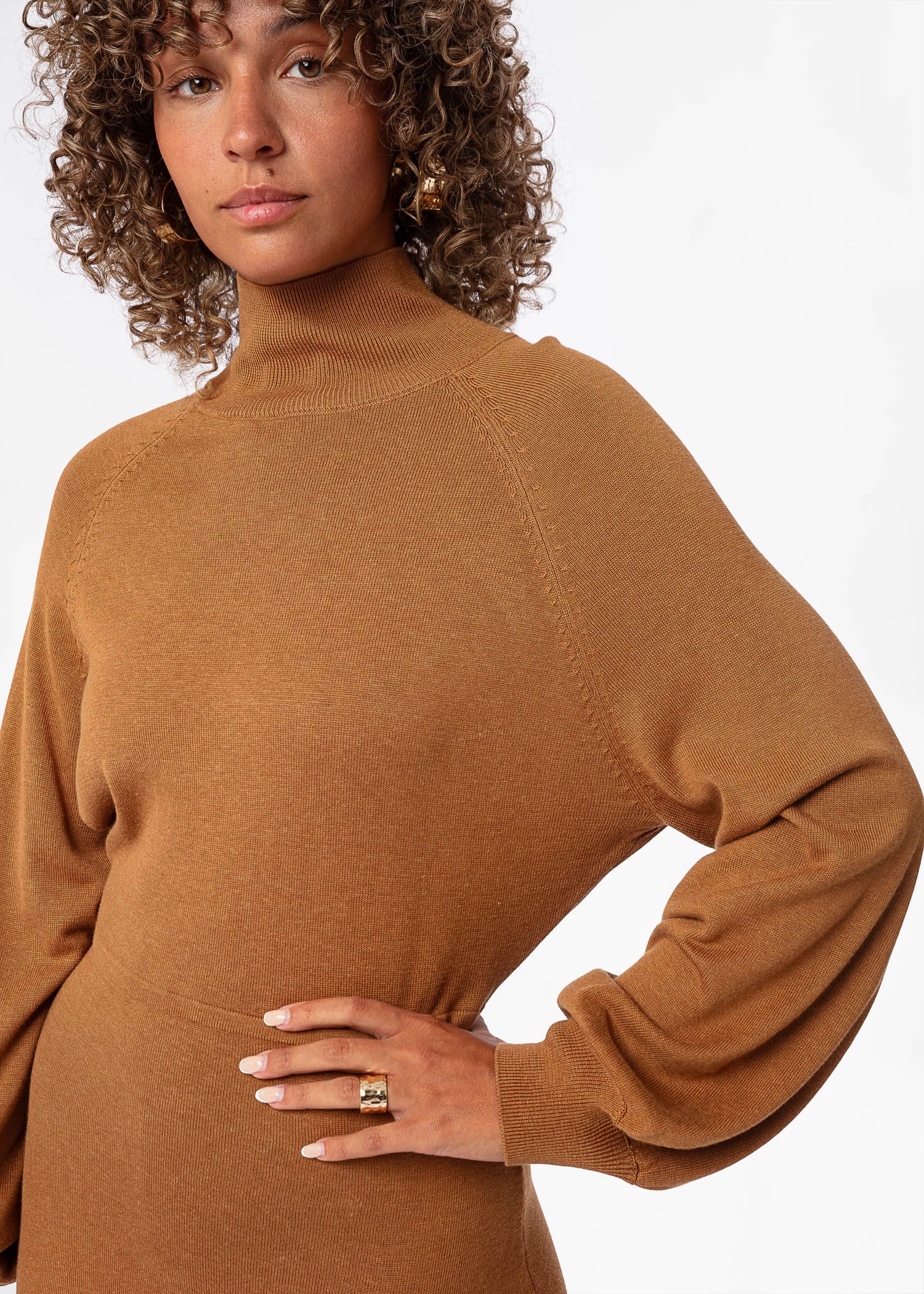 Brown fine-knit dress thumbnail 4