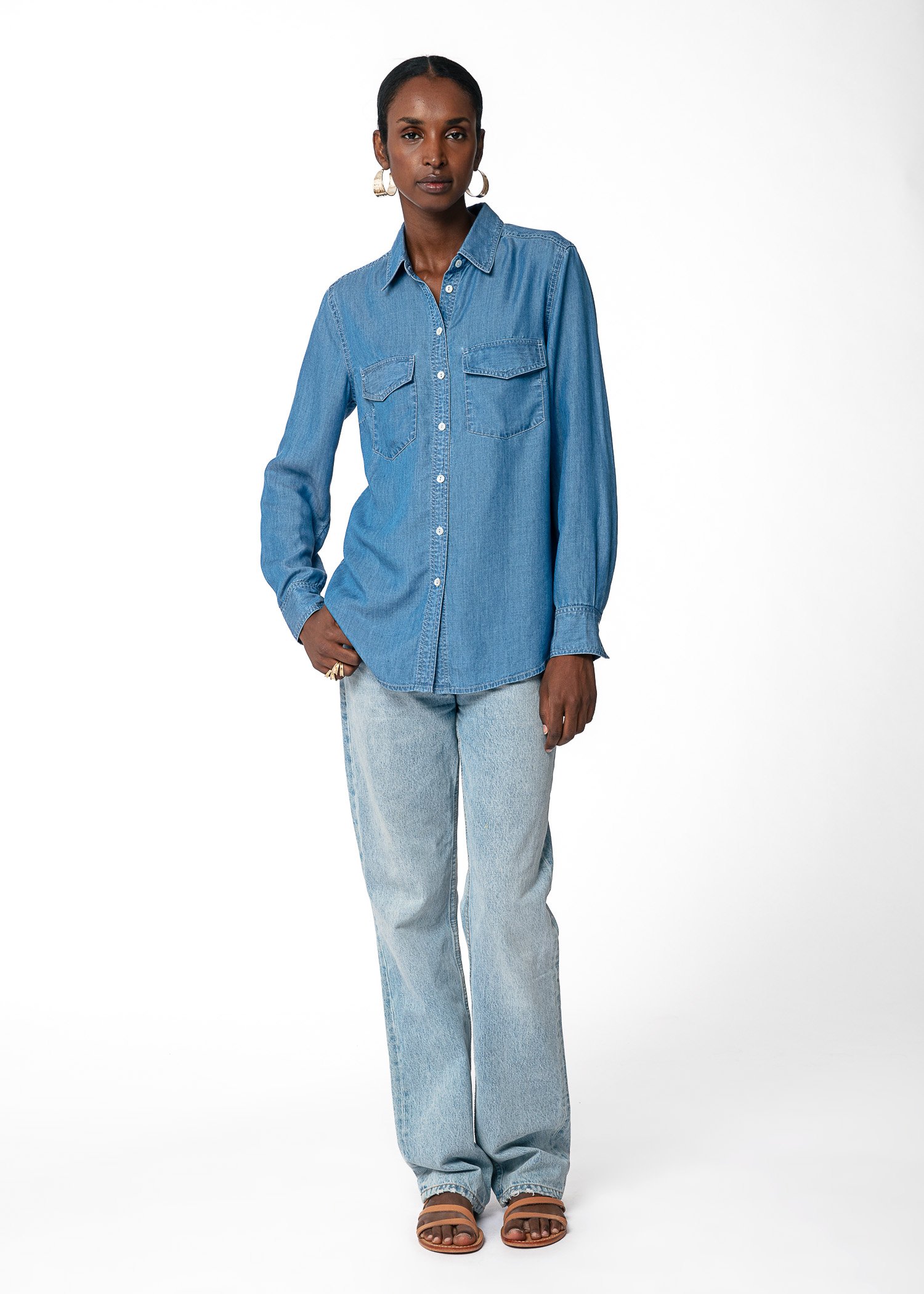 Blå skjorta i tencel lyocell
